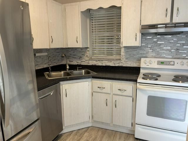 1982 SW Palm City Road Sw, Unit F, Stuart, FL 34994 Photo