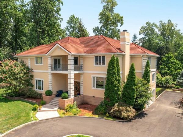 1427 BYBERRY ROAD , HUNTINGDON VALLEY, PA 19006