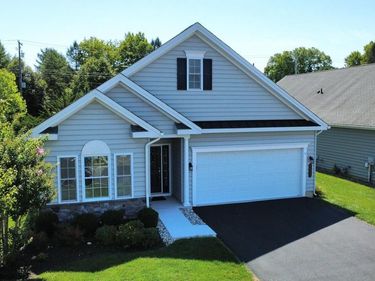 4633 FREEDOM WAY, CENTER VALLEY, PA 18034