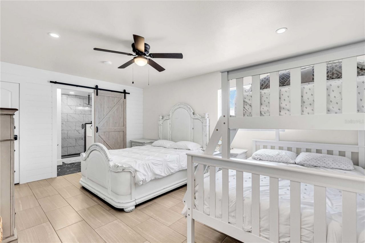 4610 Ardale Street , Sarasota, FL 34232 Photo