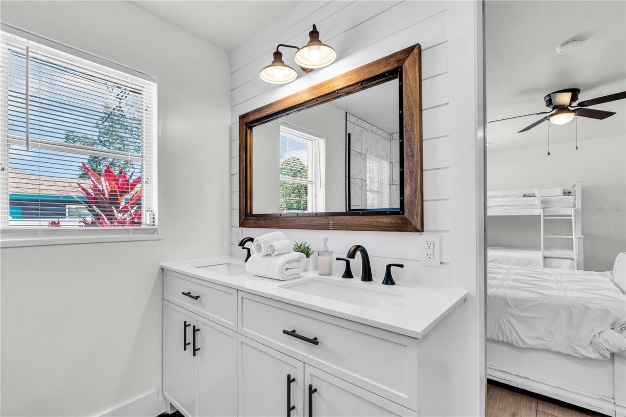 4610 Ardale Street , Sarasota, FL 34232 Photo