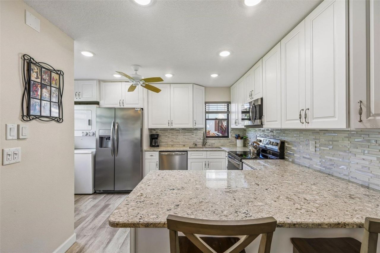 5400 34th Street W, Unit A6, Bradenton, FL 34210 Photo