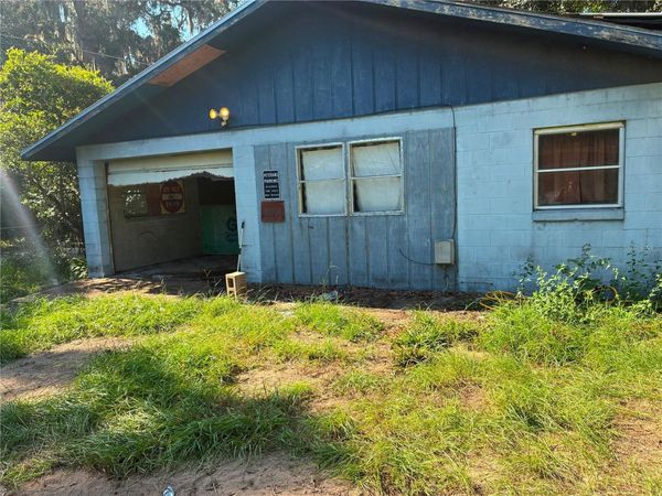 17990 SE 51ST STREET , OCKLAWAHA, FL 32179
