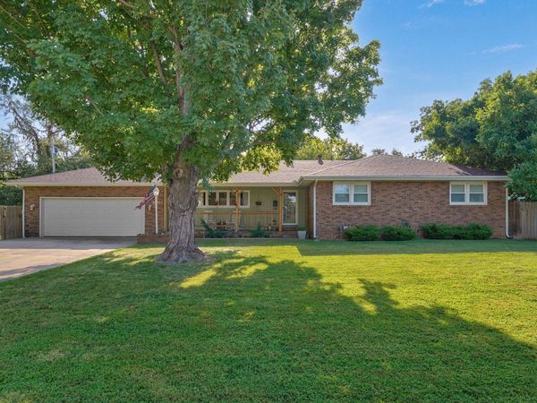 508 S Cherry Street , Stockton, MO 65785