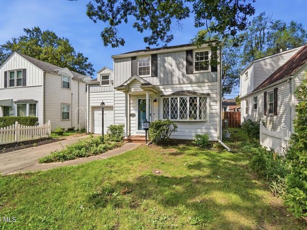 3853 Seckinger Drive, Toledo, OH 43613