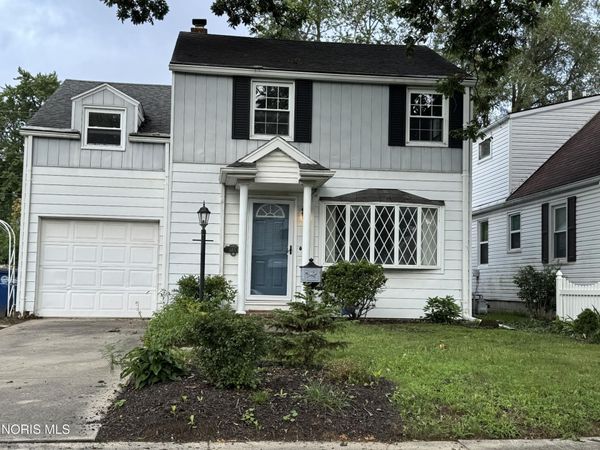 3853 Seckinger Drive , Toledo, OH 43613