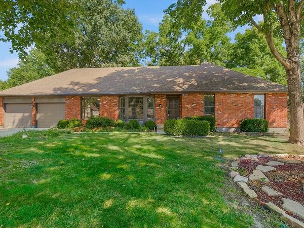 18604 E 27th Street, Independence, MO 64057