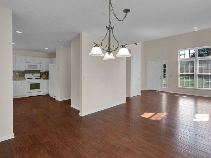 3721 Fish Hawk Landing, Unit 17, Columbus, OH 43230 Photo 7
