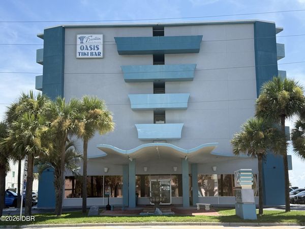 313 S Atlantic Avenue, Unit 321, Daytona Beach, FL 32118