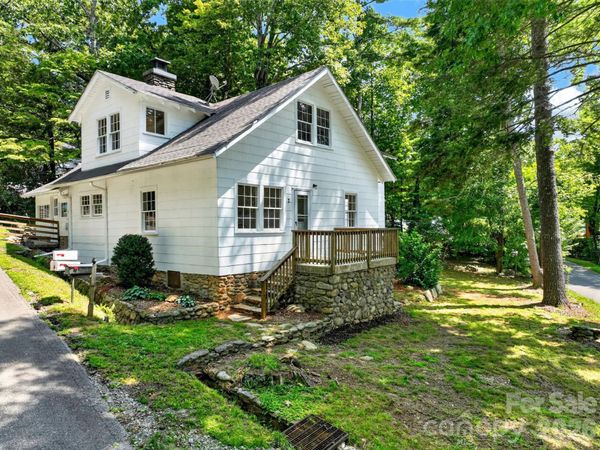7 Bowers Road , Black Mountain, NC 28711