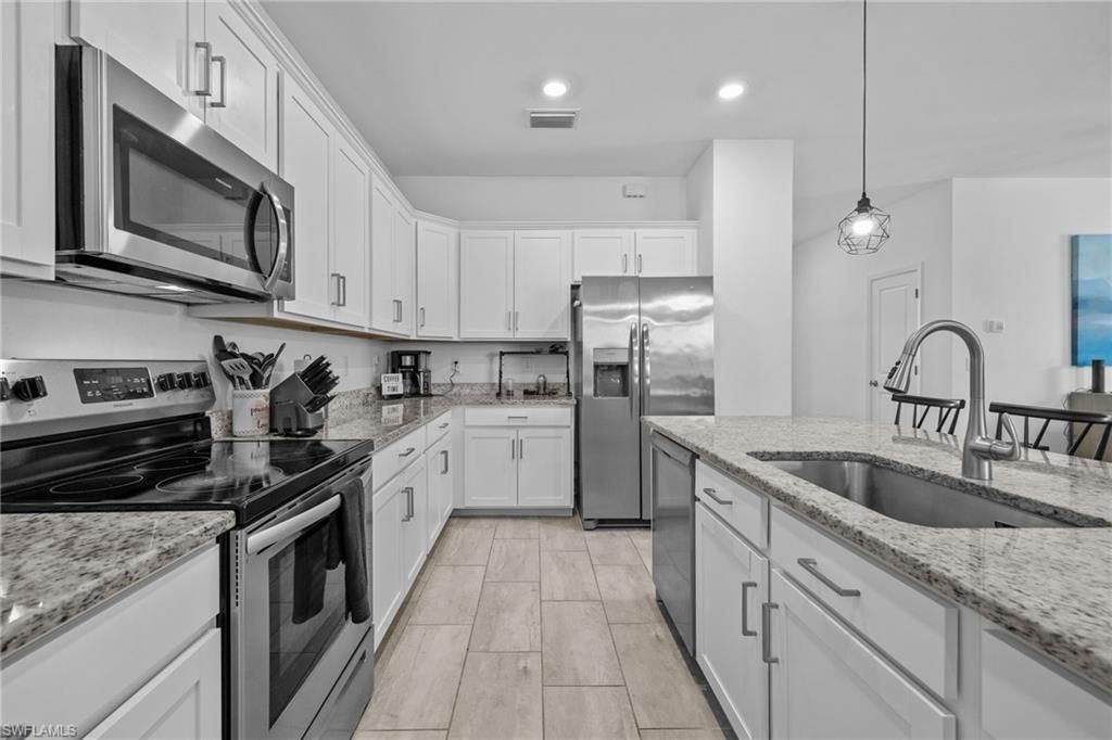 13845 Pine Lodge Ln , Fort Myers, FL 33913 Photo
