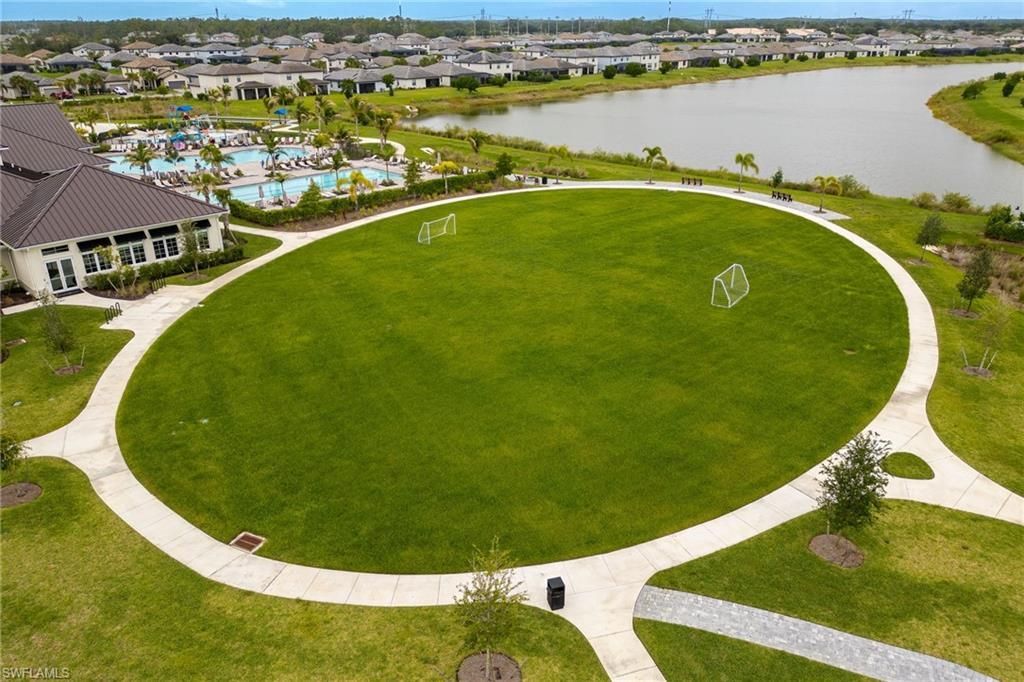 13845 Pine Lodge Ln , Fort Myers, FL 33913 Photo