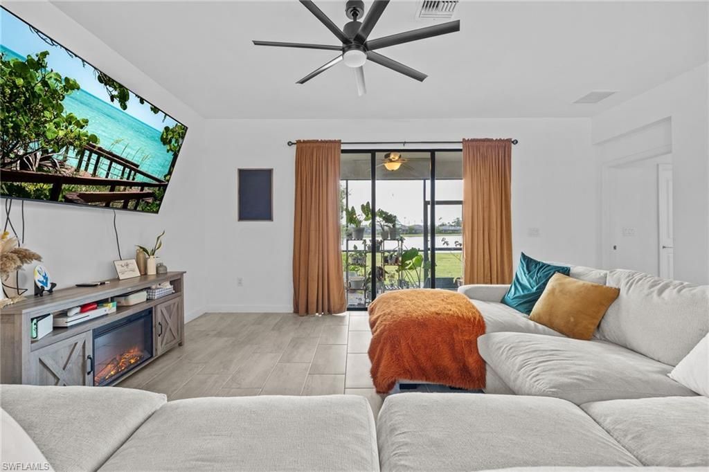 13845 Pine Lodge Ln , Fort Myers, FL 33913 Photo