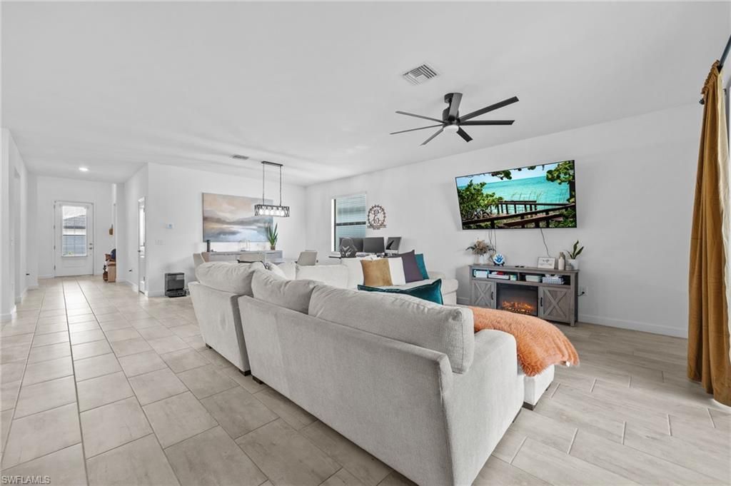 13845 Pine Lodge Ln , Fort Myers, FL 33913 Photo