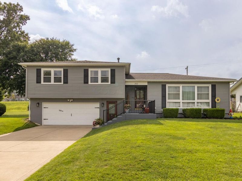 253 Marvel Drive , Lancaster, OH 43130 Photo 2