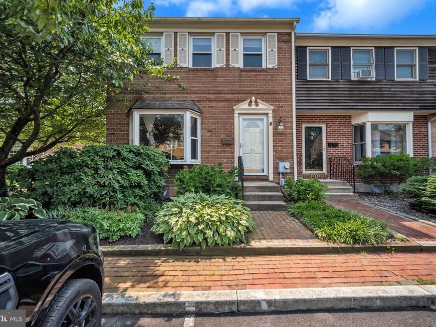 20 Gatehouse Lane , Doylestown, PA 18901 Main Photo