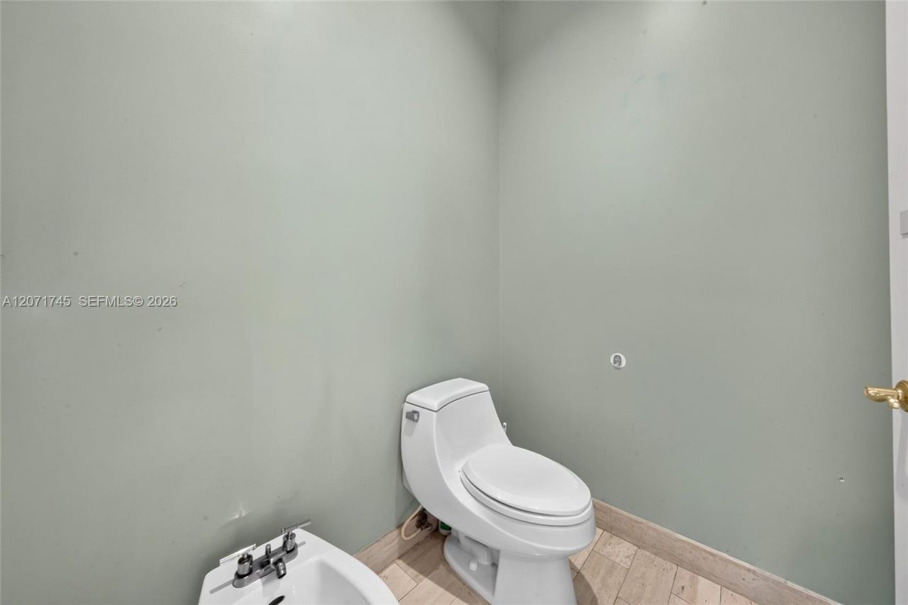 17711 SW 81st Ct, Palmetto Bay, FL 33157 Photo
