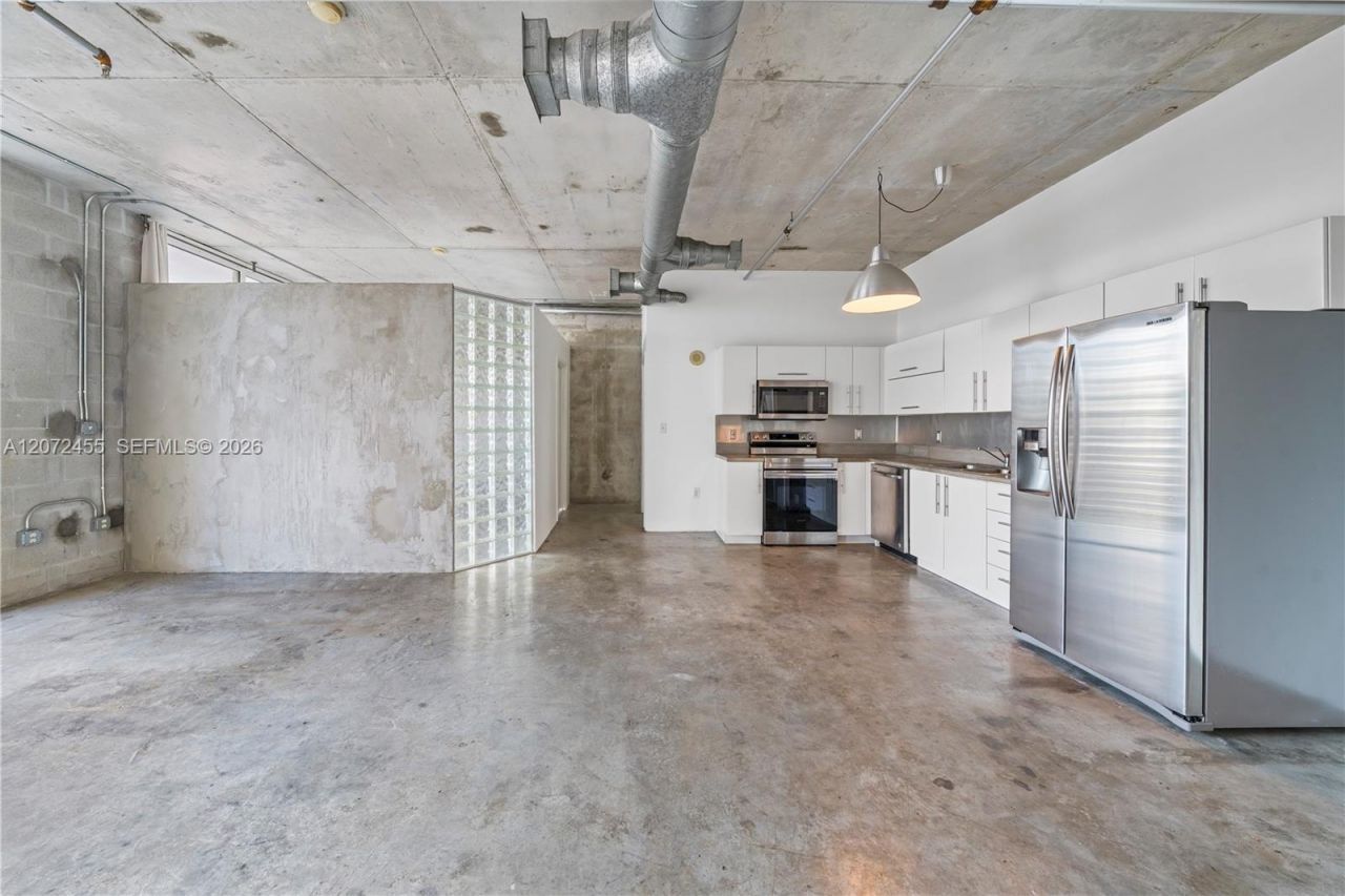 444 NE 30th St , Unit 702, Miami, FL 33137 Photo