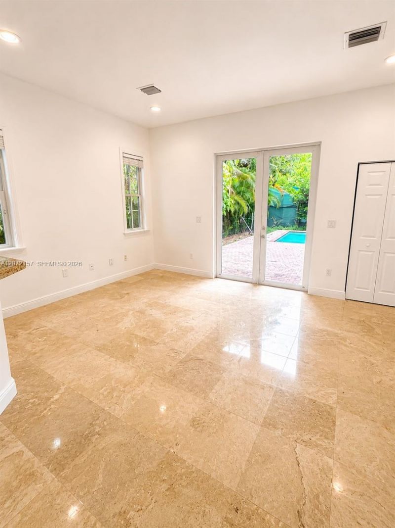 2286 SW 16th Ct , Unit 2286, Miami, FL 33145 Photo