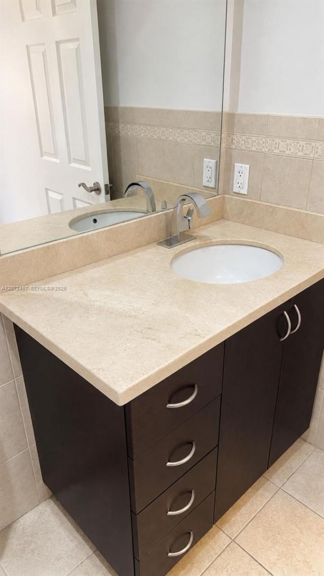 2286 SW 16th Ct, Unit 2286, Miami, FL 33145 Photo