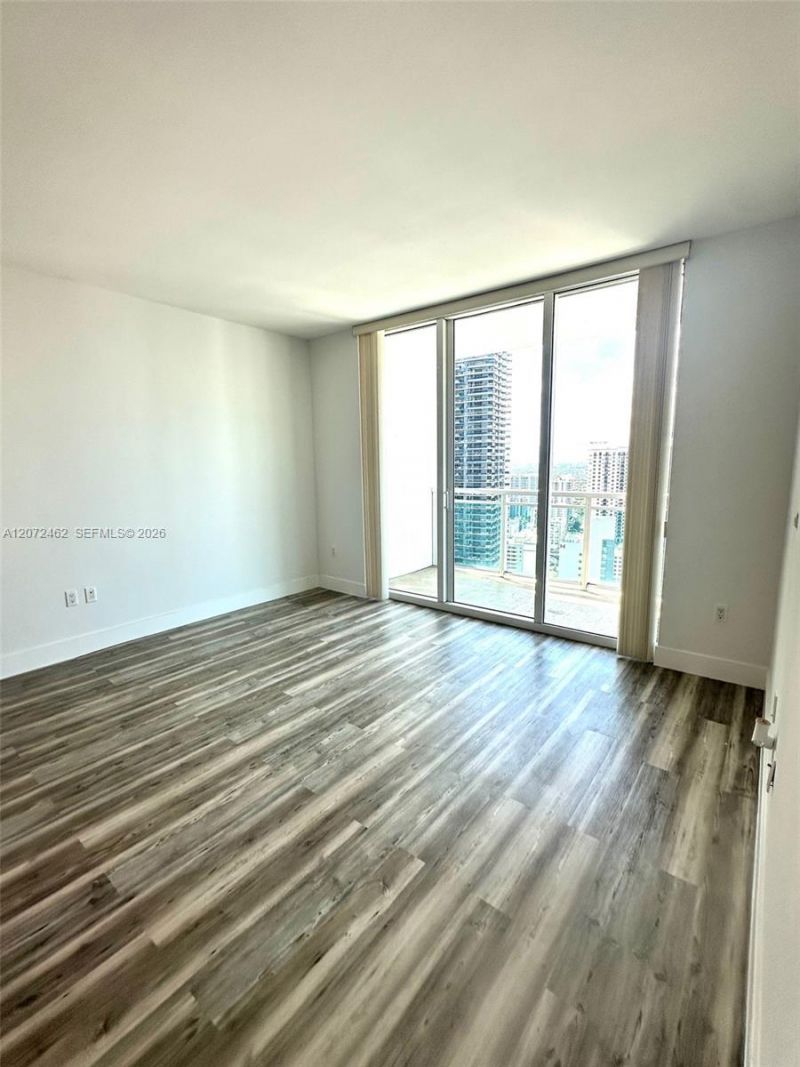 951 Brickell Ave , Unit 3403, Miami, FL 33131 Photo
