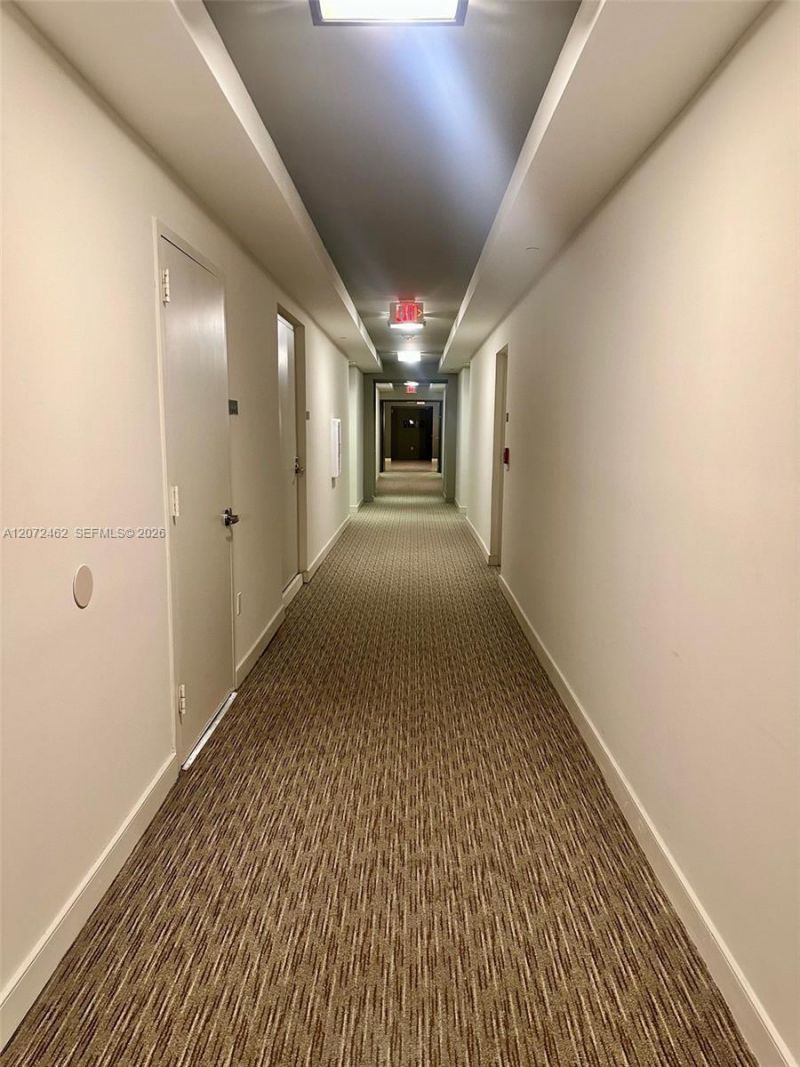 951 Brickell Ave , Unit 3403, Miami, FL 33131 Photo