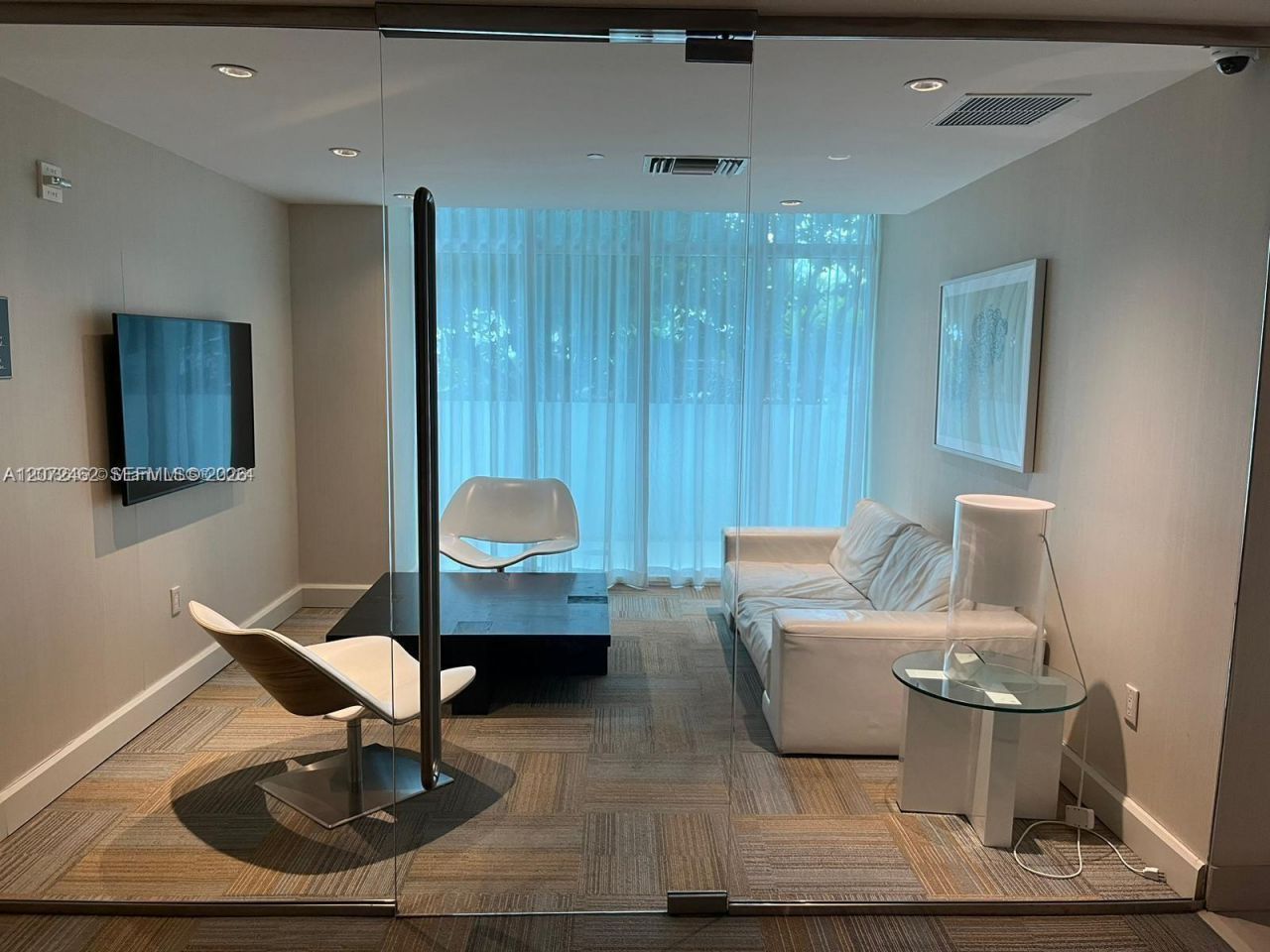 951 Brickell Ave , Unit 3403, Miami, FL 33131 Photo