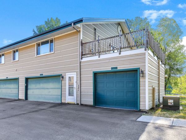 2700 Shenandoah Lane N, Plymouth, MN 55447