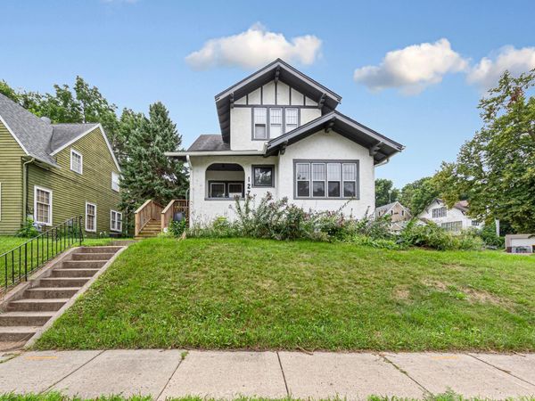 127 Lake Park Boulevard , Fairmont, MN 56031