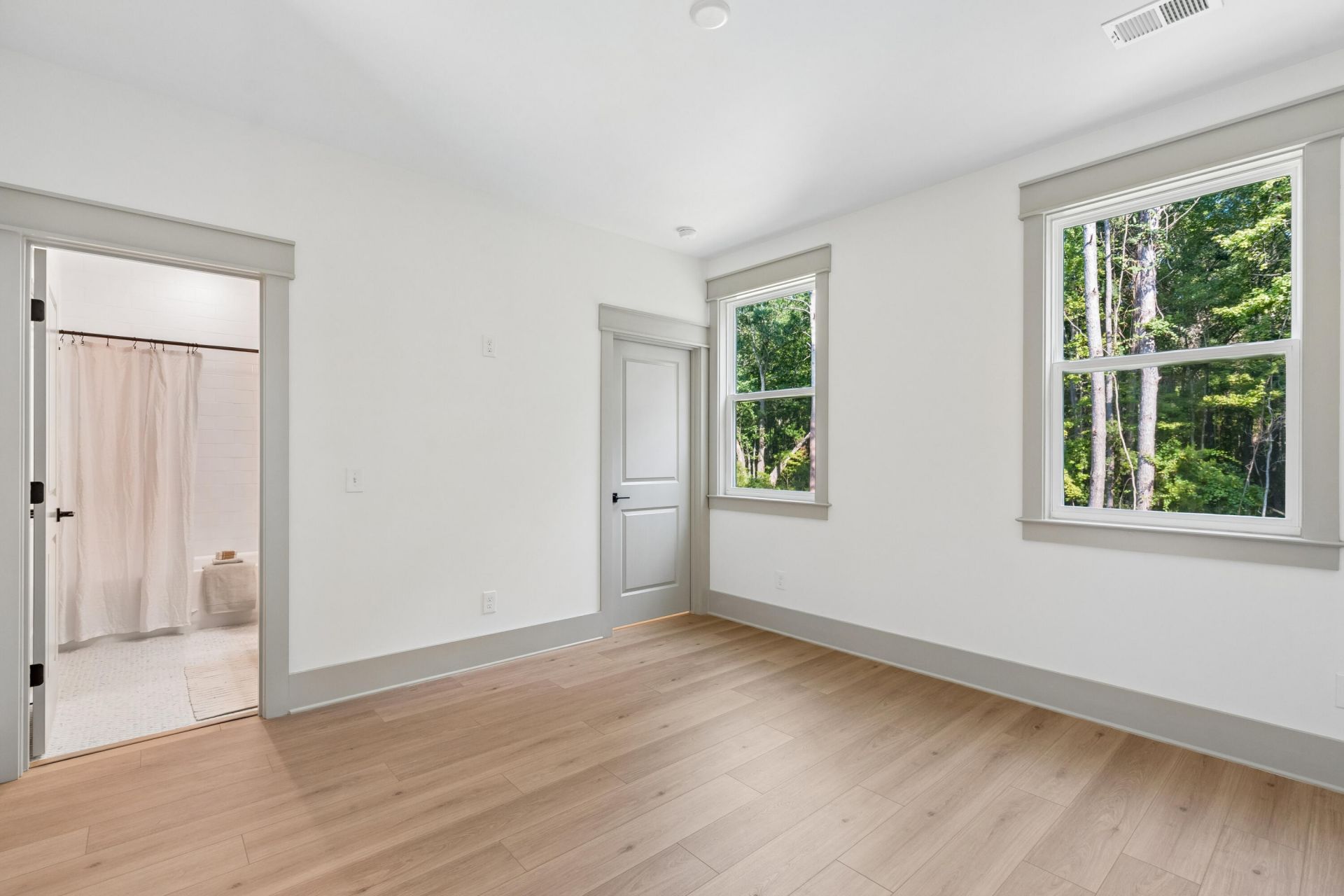 3276 River Road Photo 22