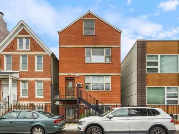 1638 W Blackhawk Street , Unit 3, Chicago, IL 60622