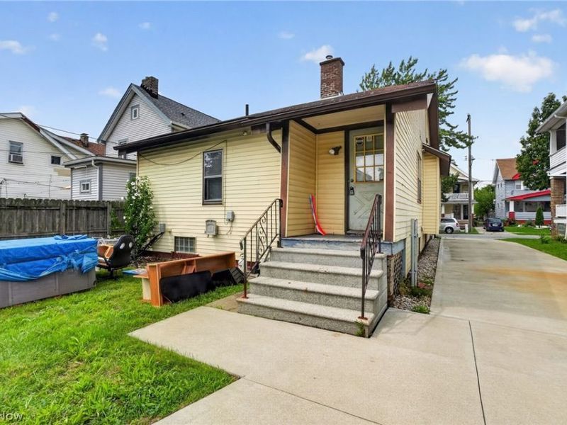 3401 W 94 Street , Cleveland, OH 44102 Photo 4