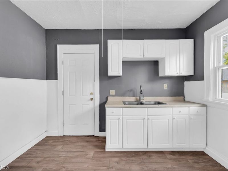 414 E 147th Street , Cleveland, OH 44110 Photo 11