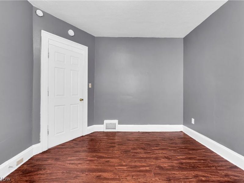 414 E 147th Street , Cleveland, OH 44110 Photo 17