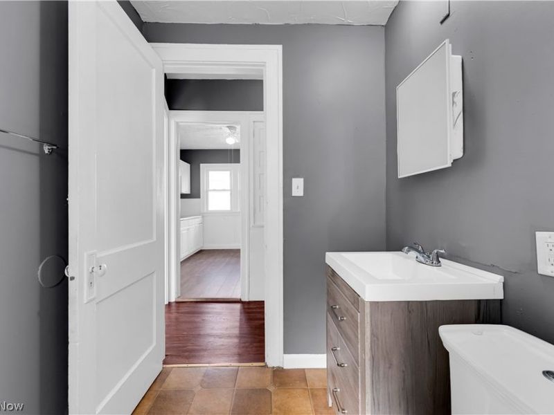414 E 147th Street , Cleveland, OH 44110 Photo 19