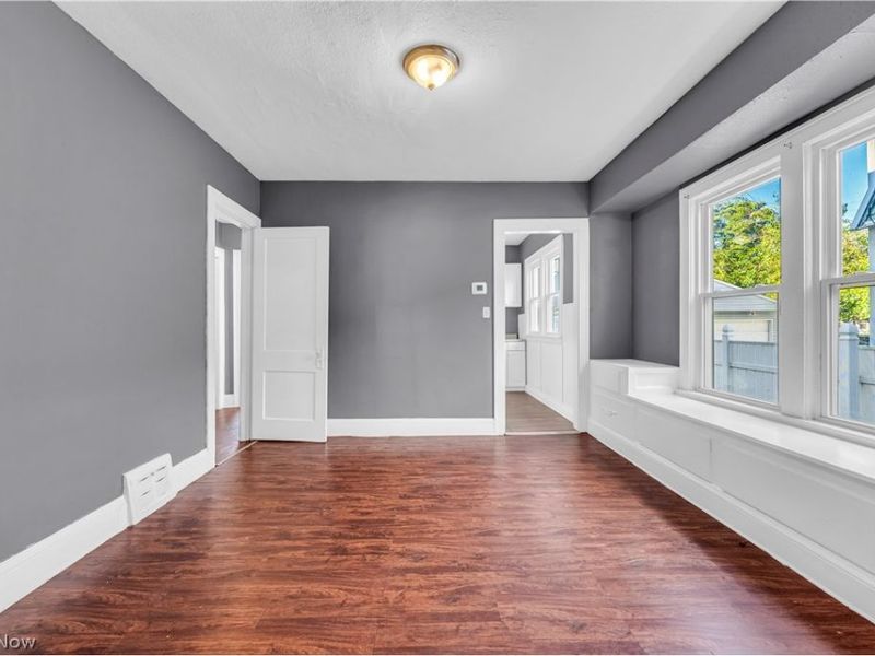414 E 147th Street , Cleveland, OH 44110 Photo 9