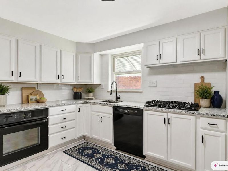 8613 Brent Drive, Springfield Township, OH 45231 Photo 4