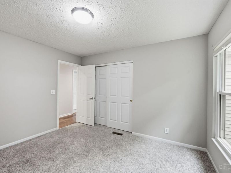 12100 Deer Chase Drive, Springfield Township, OH 45240 Photo 32