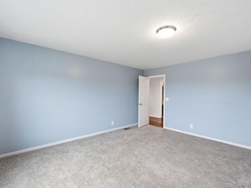 12100 Deer Chase Drive, Springfield Township, OH 45240 Photo 36