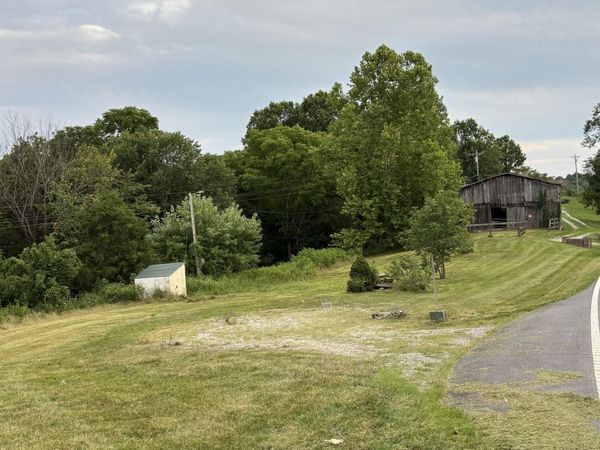 8000 Taft HWY, Dry Ridge, KY 41035