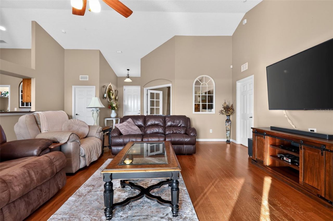 4027 N C 470, Lake Panasoffkee, FL 33538 Photo