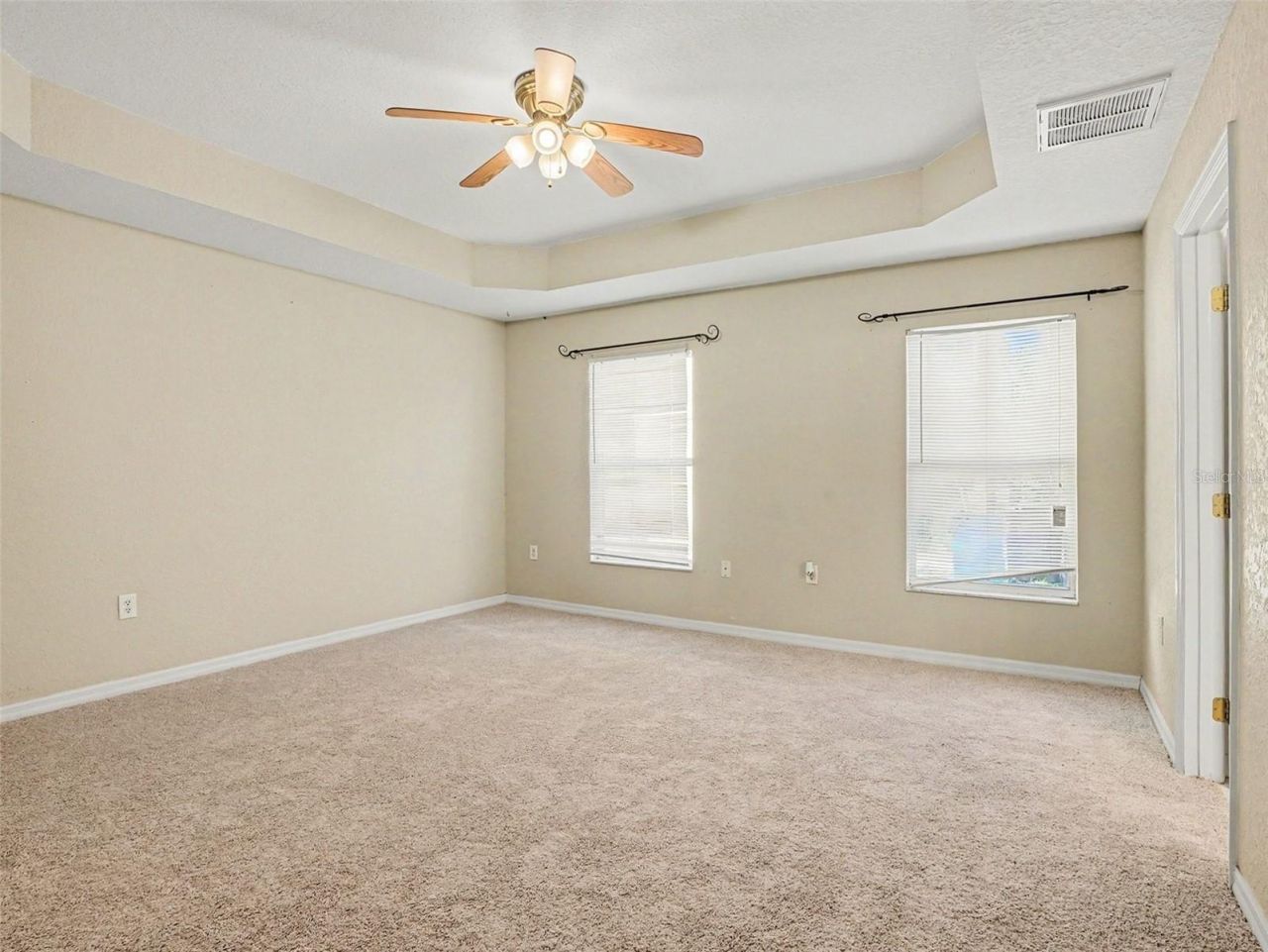 121 Shaddock Drive , Auburndale, FL 33823 Photo