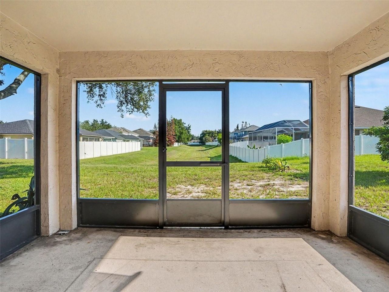 121 Shaddock Drive , Auburndale, FL 33823 Photo