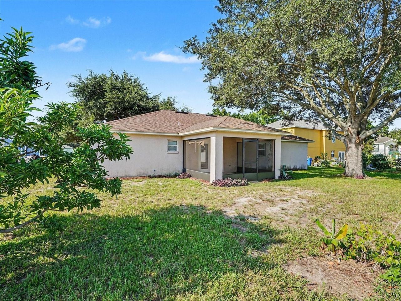 121 Shaddock Drive , Auburndale, FL 33823 Photo