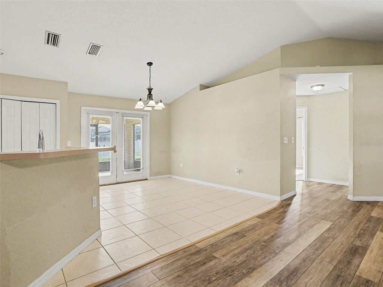 121 Shaddock Drive , Auburndale, FL 33823 Photo