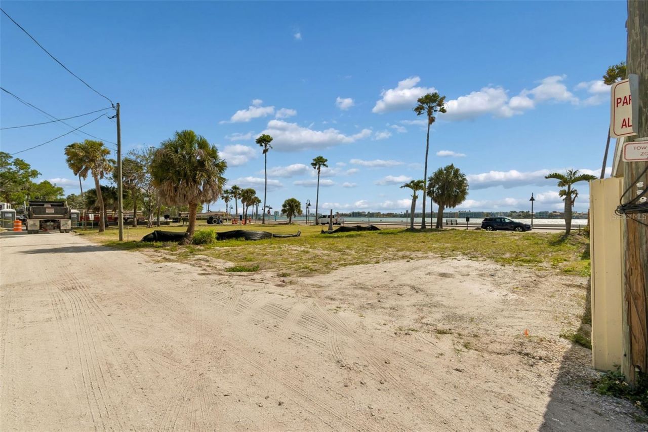 808 Pass A Grille Way , Saint Pete Beach, FL 33706 Photo