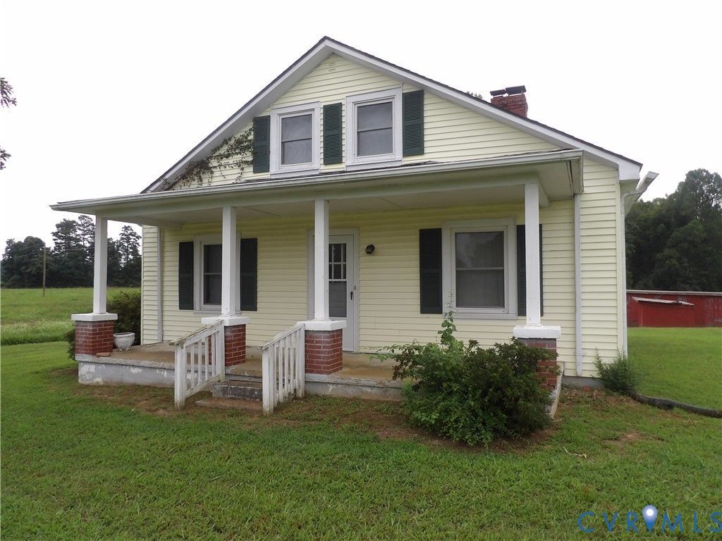 2137 Good Hope Road, Crewe, VA 23930 Main Photo