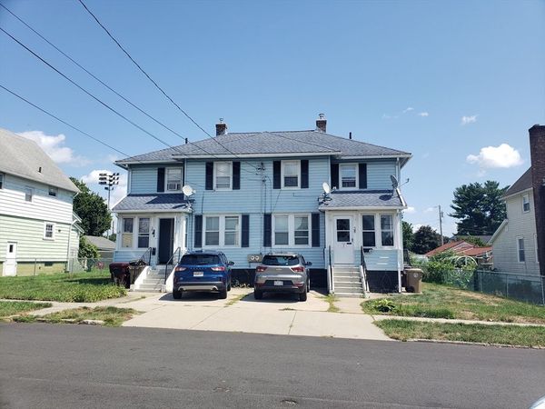 36-38 Franklin St, Ludlow, MA 01056