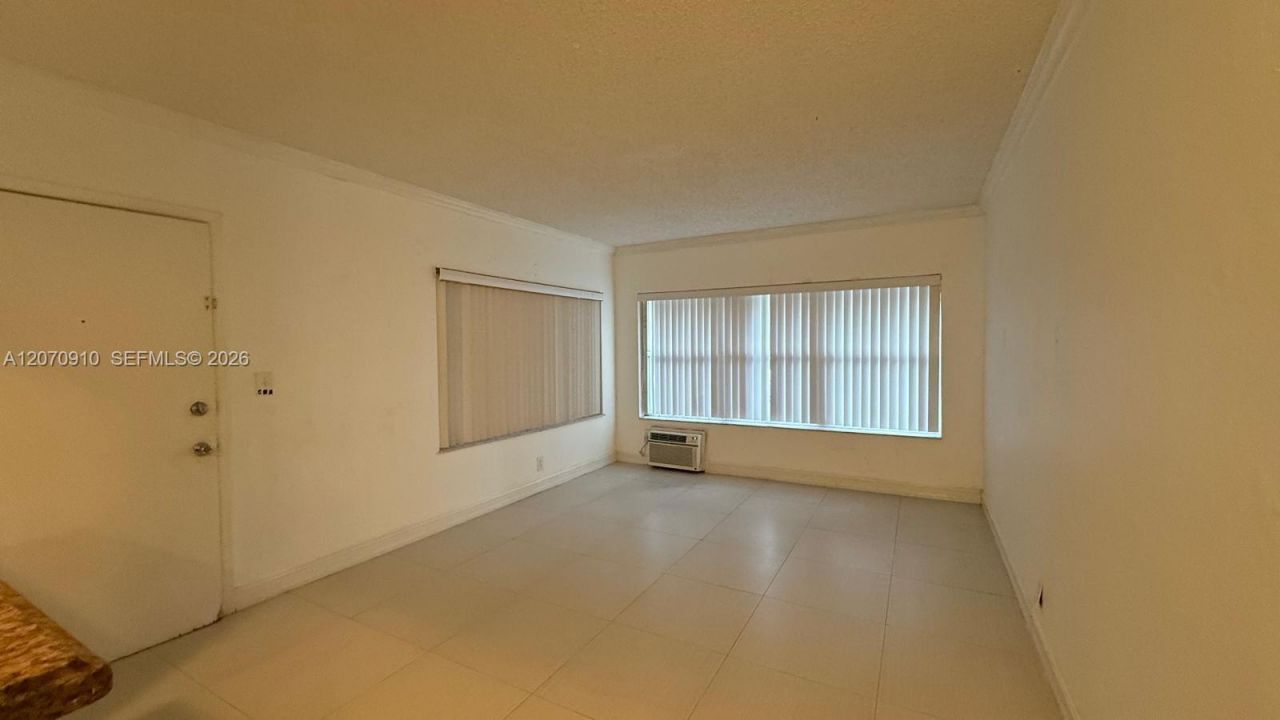 9241 Collins , Unit 1, Surfside, FL 33154 Photo