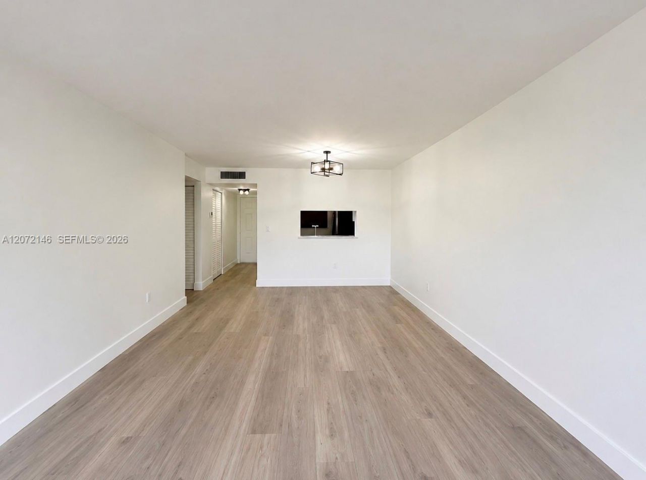 10985 SW 107th St , Unit 105, Miami, FL 33176 Photo